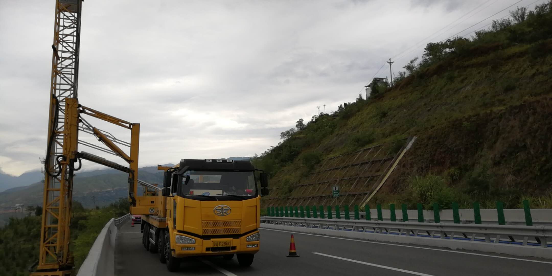 ���������z�y܇���Uһվʽ����